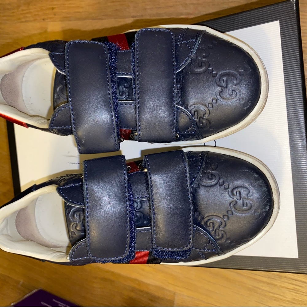Toddler Used Gucci Shoes - Picture 2 of 2